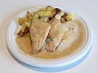 Piept de pui cu sos gorgonzola 500 g 