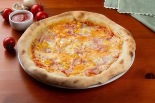 Pizza Prosciutto e Mais family Ø50cm