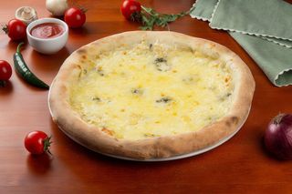 Pizza Formaggi Ø40cm