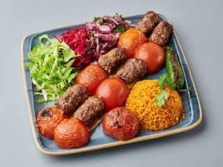 Domatesli Kebap - Kebap cu roșii