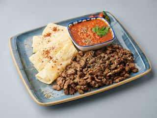 Tantuni - Mușchi de vită cu sos