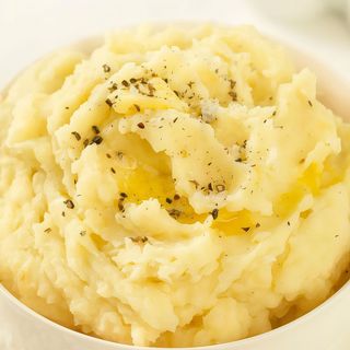 PIURE DE CARTOFI SI CREMA DE TRUFE