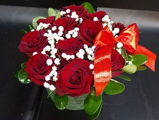 Aranjament 19 Trandafiri Rosii