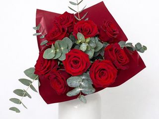 Buchet de 9 trandafiri rosii