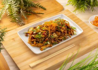 Wok cu pui și legume