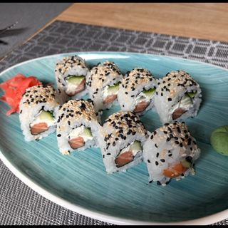 Philadelphia Salmon Roll (8buc) -250 gr