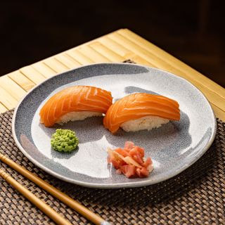 Salmon Nigiri