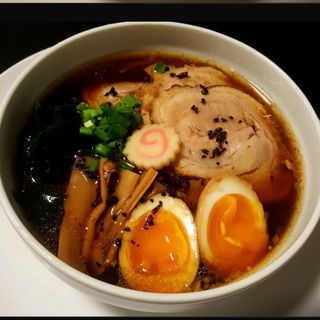 Shoyu Ramen cu pui (610gr)