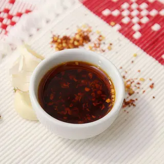 Sos aglio olio e peperoncino 50 g