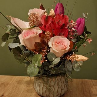 Aranjament ""Pink Skimmia""