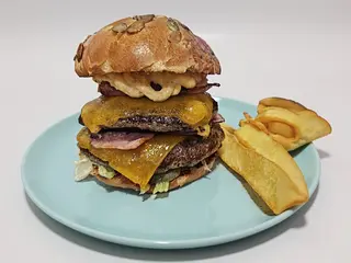 Meniu Burger vita dublu