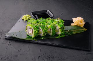 Chuka ebi roll