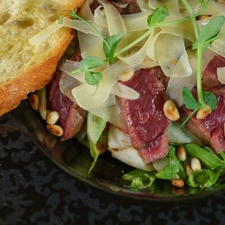 Salată cu vită 300g