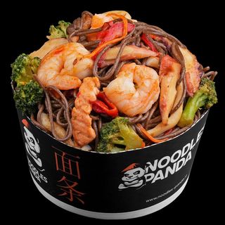 Yaki Soba cu fructe de mare
