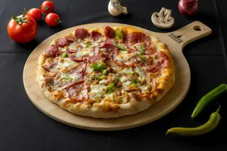 Pizza Quatro Carni