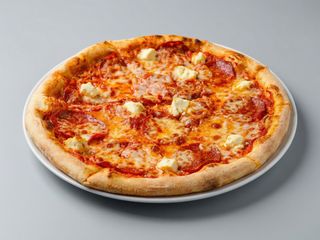 Pizza Chorizzo şi Philadelphia