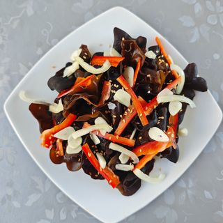 Salata de urechi de lemn