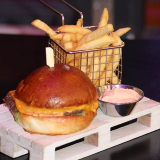 Students Burger Meniu