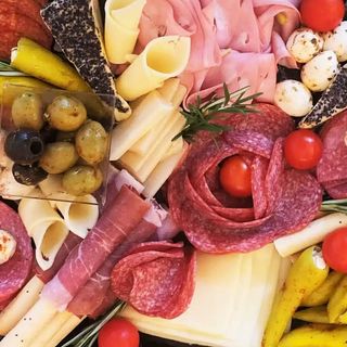 Platou Romanesc Traditional