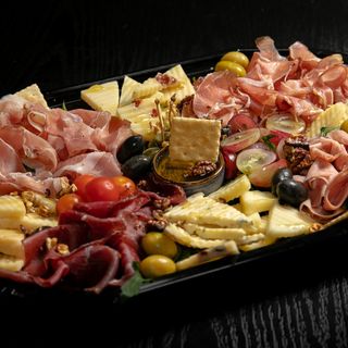 Platou Italian Mezeluri/Branzeturi 1,2 Kg