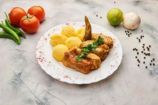 Sărmăluţe de post cu ciuperci si mamaliguta