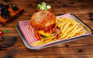 Classic Cheeseburger - 380g