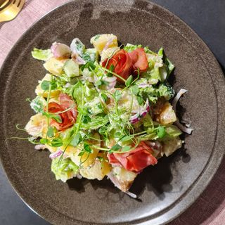 Salata kartoffel
