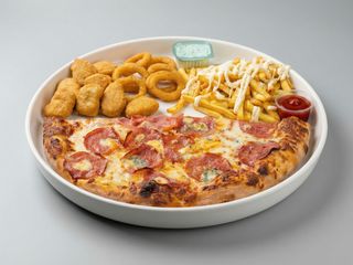 Quattro Formaggi&nuggets box