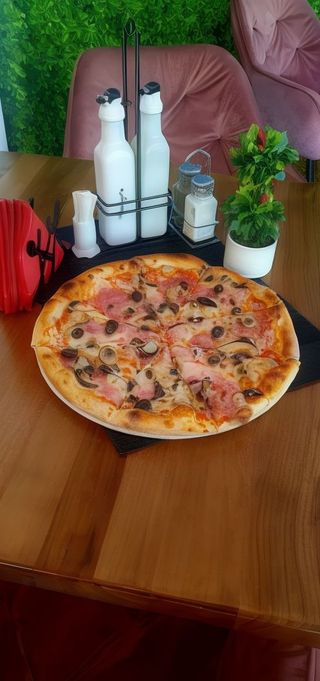 Pizza Quatro Stagioni Ø 32cm