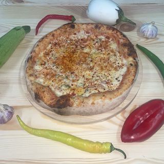 QUATTRO FORMAGGI picanta 30-32 cm