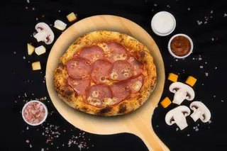 Pizza Salami Ø32cm