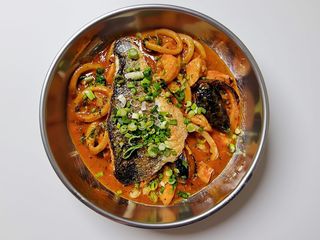 Tocana cu fructe de mare