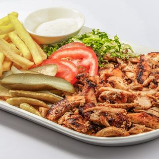 Shaorma de pui la farfurie