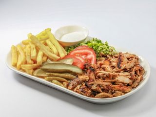 Shaorma de pui la farfurie