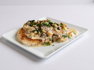 Cotlet de porc cu hribi