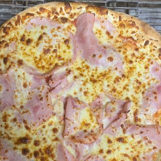 PIZZA PROSCIUTTO PUI + CUTIE