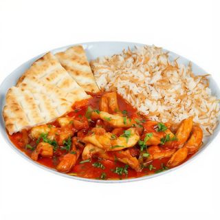 Piept de pui picant cu orez libanez și lipie