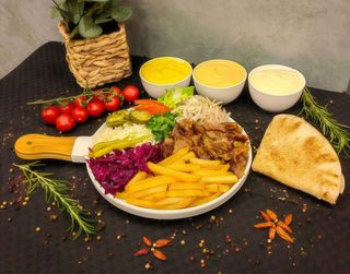 Shaorma farfurie mixta pui cu vita