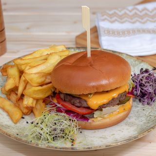 Burger & fries