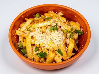 CARTOFI PRAJITI,CU PARMEZAN -150 gr