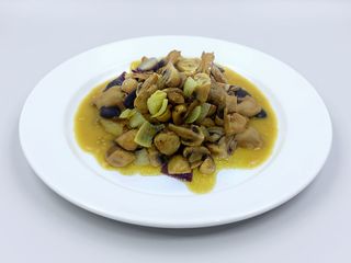 Ciuperci in sos curry 