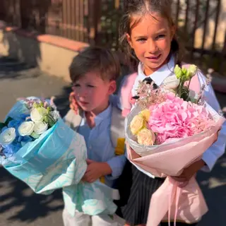 Buchet flori  roz