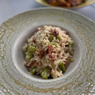 Risotto cu pancetta și sparanghel