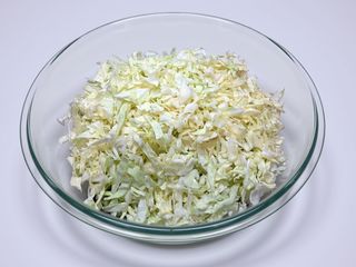 Salata de varza tricolora - 4 portii