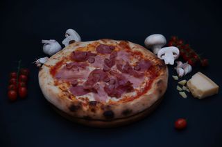 Pizza Canibale