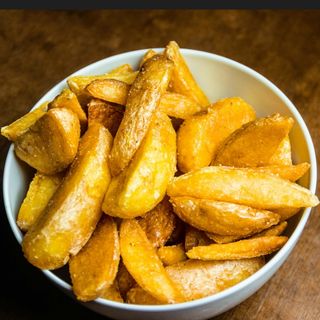 Cartofi Prăjiți/ wedges 200 gr