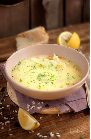 Ciorba de pui a la grec