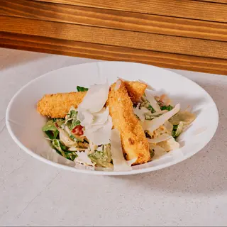 Salată Crispy Chicken