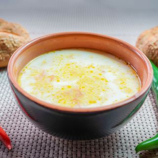 Ciorba radauteana de pui  