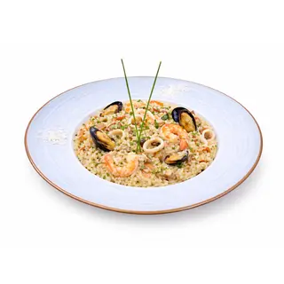 Orez cu fructe de mare